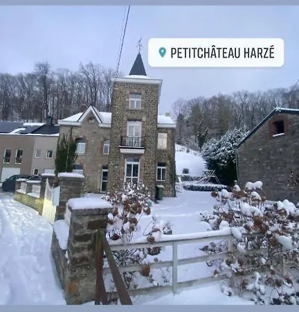 Le Petit Chateau De Harze Vakantiehuis *