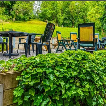 Le Petit Château De Harzé Hébergement de vacances Aywaille